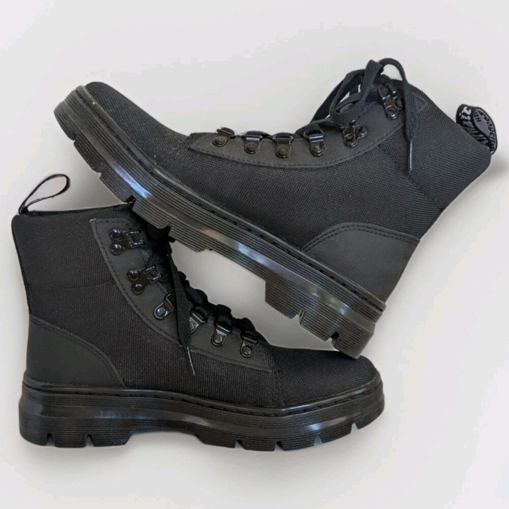 Dr Doc Martens Laced Ankle Boots Mens 7 Womens 8.5 Black Canvas AirWair JY004